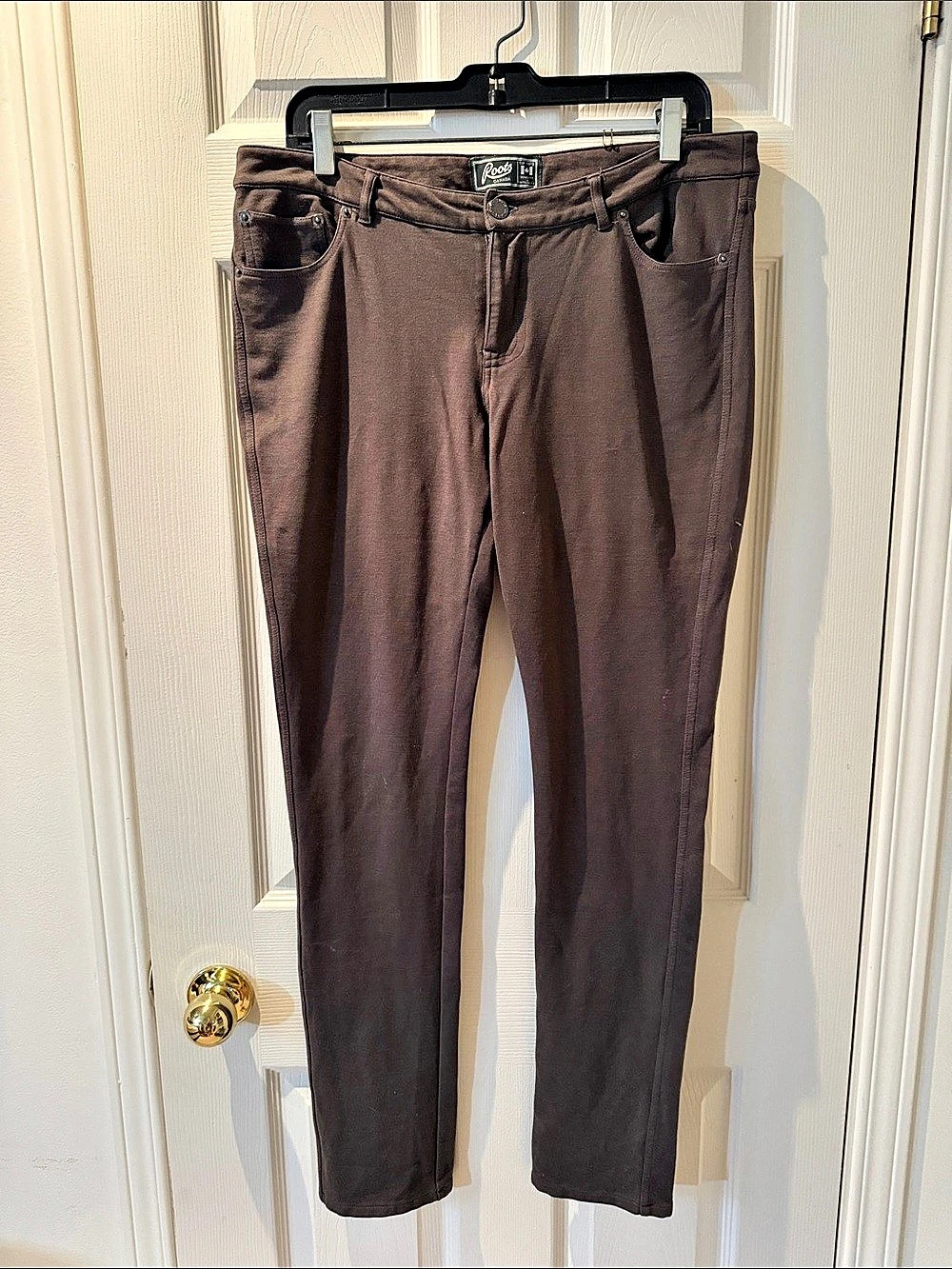 Roots Skinny Pants in Brown Size Large